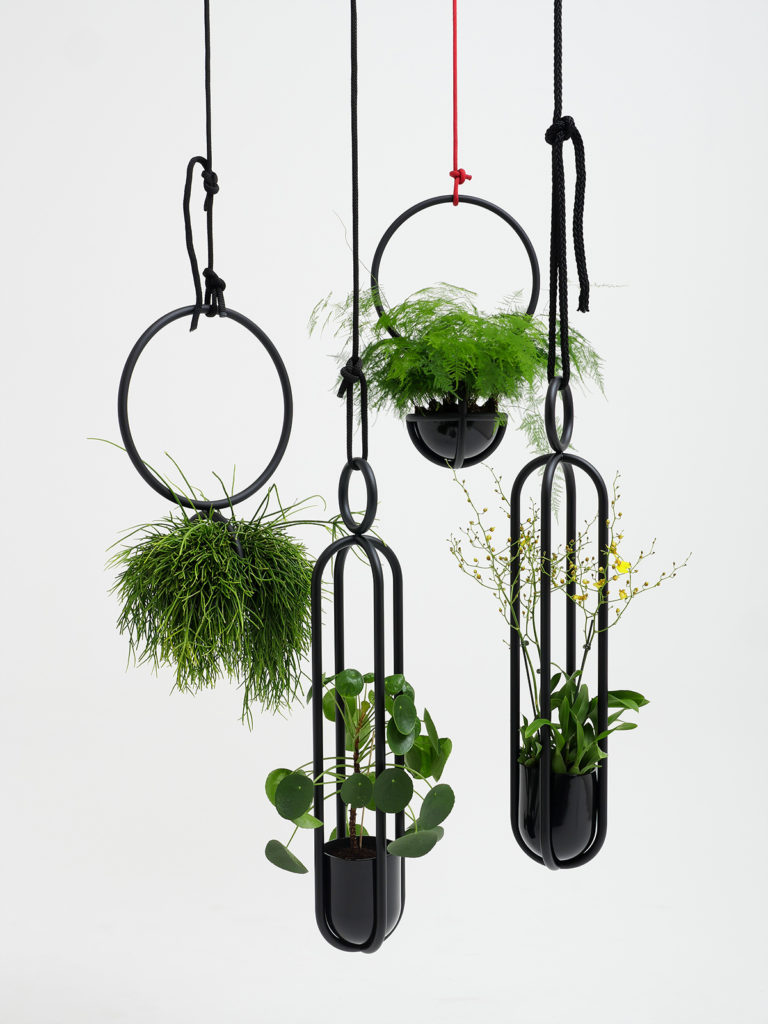 AtelierHaussmann Blumenampel+Kugel ensemble